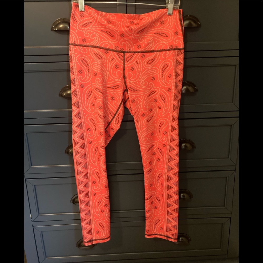 Yoga Democracy leggings